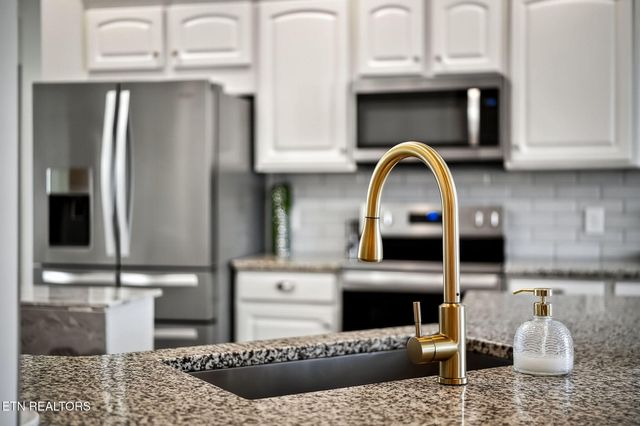 1019 River Bend Drive, Cookeville, TN 38506