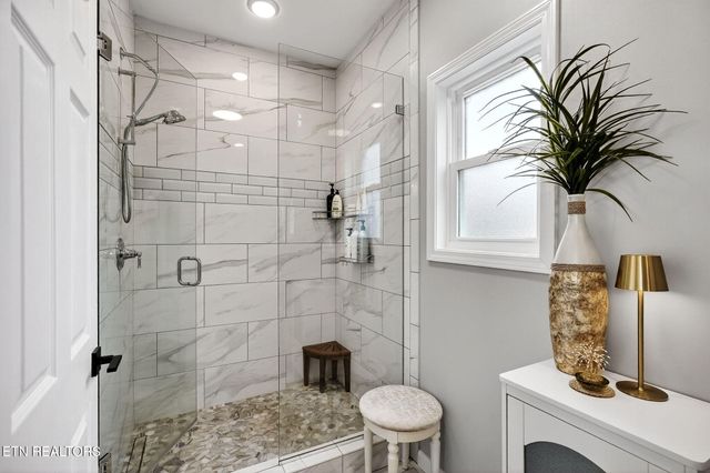 1019 River Bend Drive, Cookeville, TN 38506