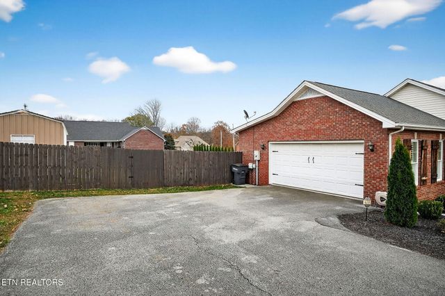 1019 River Bend Drive, Cookeville, TN 38506