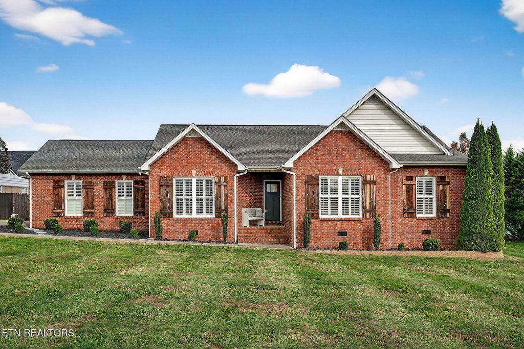1019 River Bend Drive, Cookeville, TN 38506