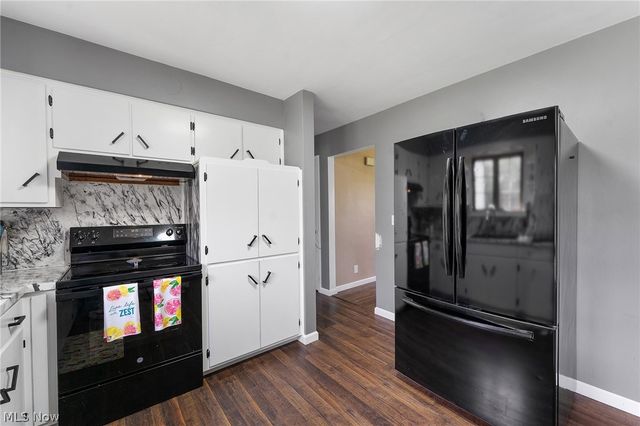 10393 Rapp Road, New Middletown, OH 44442