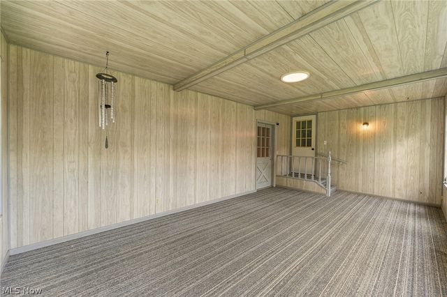 10393 Rapp Road, New Middletown, OH 44442