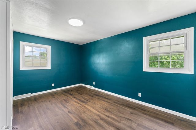 10393 Rapp Road, New Middletown, OH 44442