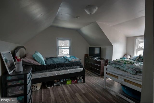 1047 HARRISON ST, Bristol, PA 19007