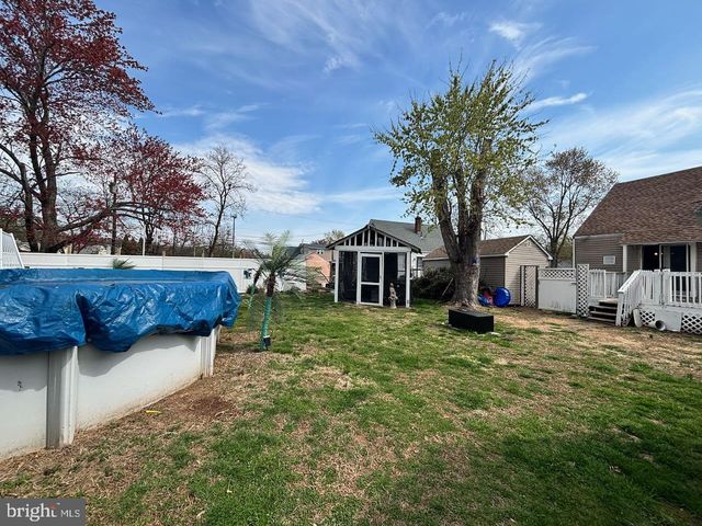 1047 HARRISON ST, Bristol, PA 19007