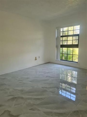 5570 NW 44th Street, Lauderhill, FL 33319