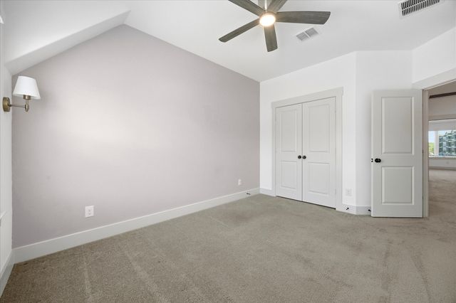 818 Trace Hawk Lane, Arlington, TX 76005