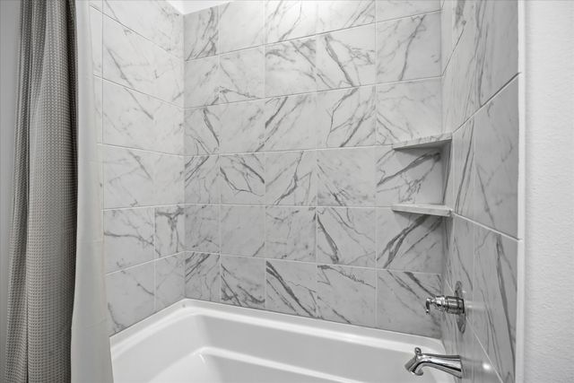 818 Trace Hawk Lane, Arlington, TX 76005