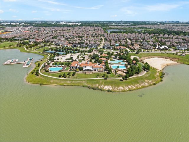 818 Trace Hawk Lane, Arlington, TX 76005