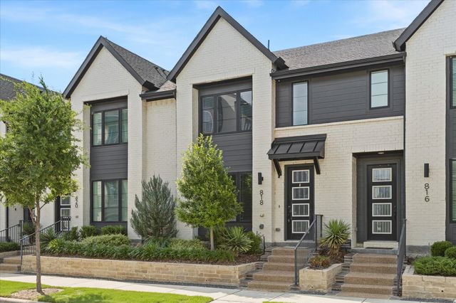 818 Trace Hawk Lane, Arlington, TX 76005