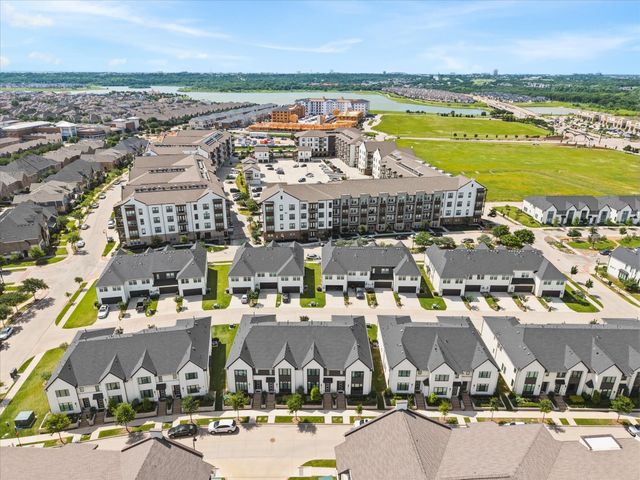 818 Trace Hawk Lane, Arlington, TX 76005