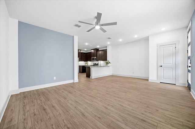 818 Trace Hawk Lane, Arlington, TX 76005