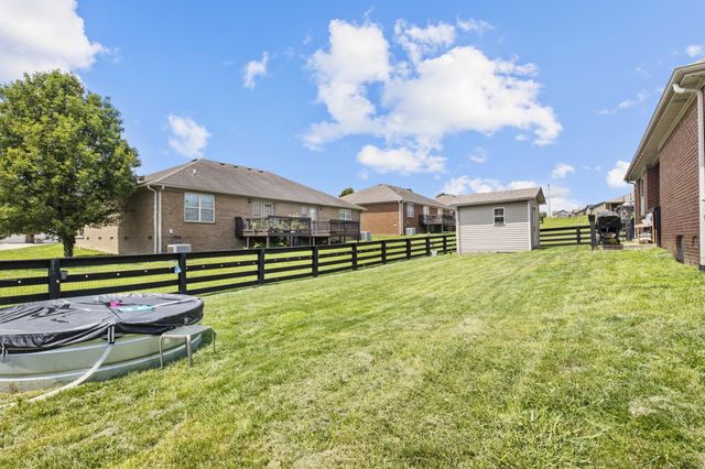 124 Bryants Trail, Berea, KY 40403