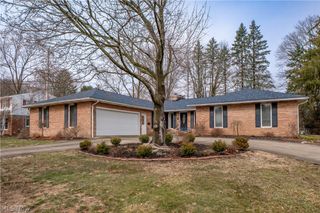 245 James Street SW, North Canton, OH 44720