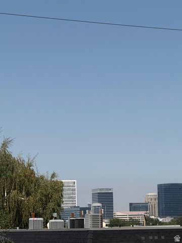 924 E PLACE ST, Salt Lake City, UT 84102