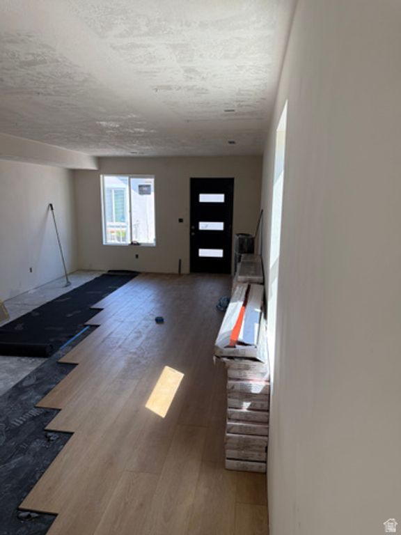 924 E PLACE ST, Salt Lake City, UT 84102 — photo 2