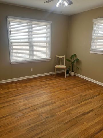 2312 N 1st Street, Tahoka, TX 79373