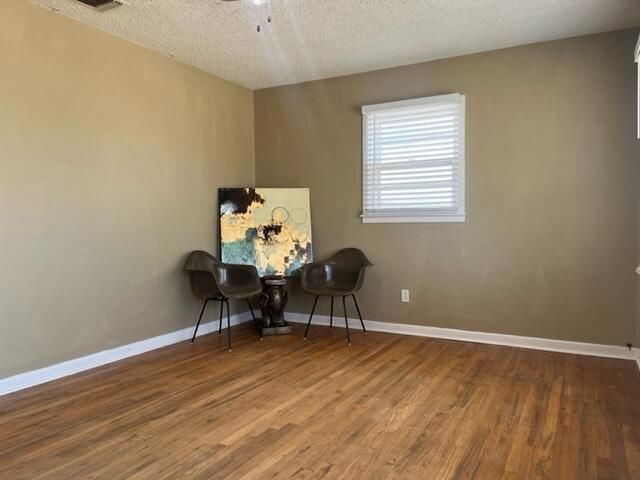 2312 N 1st Street, Tahoka, TX 79373