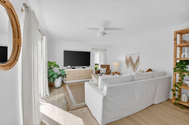 1010 NE 8th Avenue 39G, Delray Beach, FL 33483