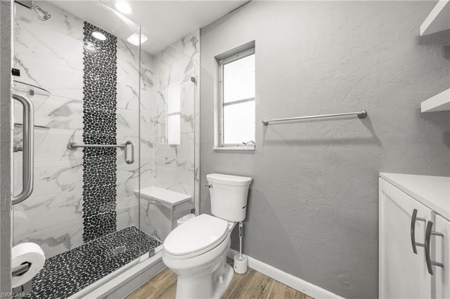 5146 Glade CT, Cape Coral, FL 33904