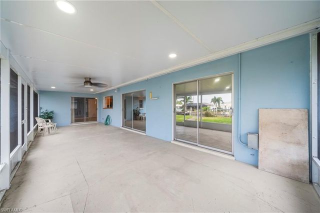 5146 Glade CT, Cape Coral, FL 33904