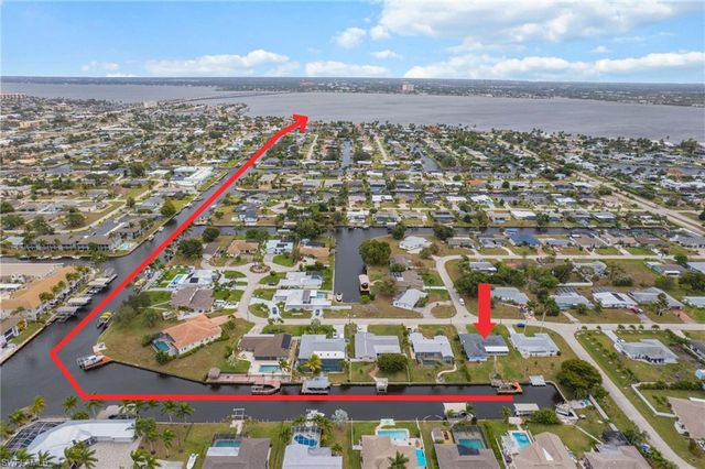 5146 Glade CT, Cape Coral, FL 33904