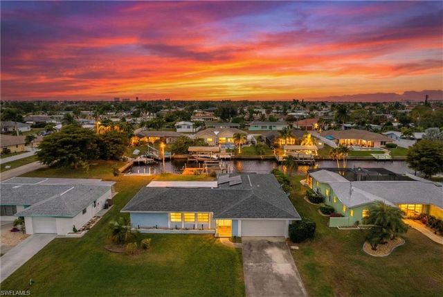 5146 Glade CT, Cape Coral, FL 33904