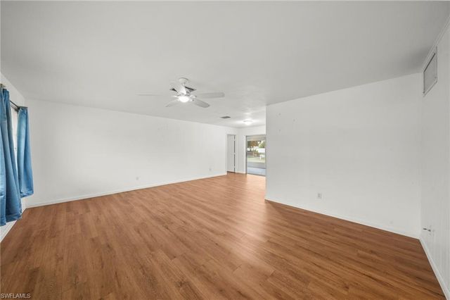 5146 Glade CT, Cape Coral, FL 33904