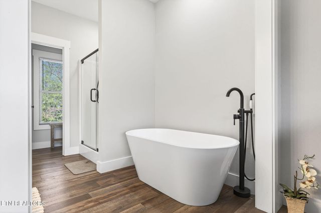 1156 Sunset Ridge Drive, Crossville, TN 38571