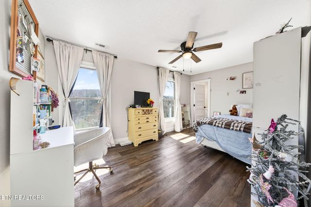 1156 Sunset Ridge Drive, Crossville, TN 38571