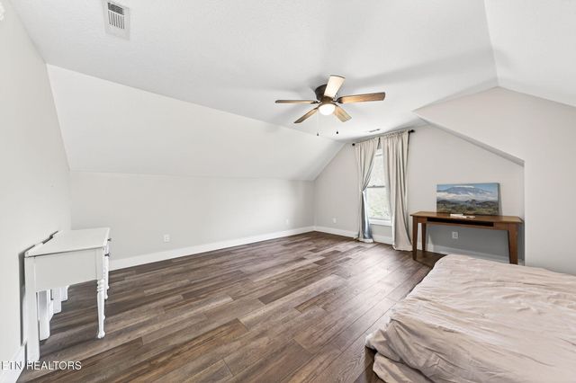 1156 Sunset Ridge Drive, Crossville, TN 38571