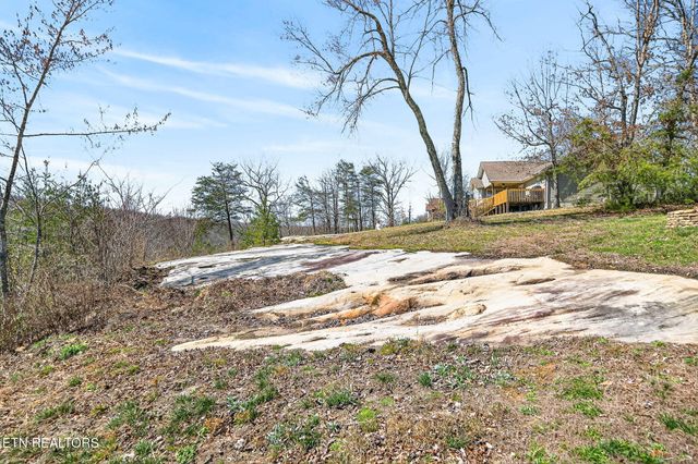 1156 Sunset Ridge Drive, Crossville, TN 38571