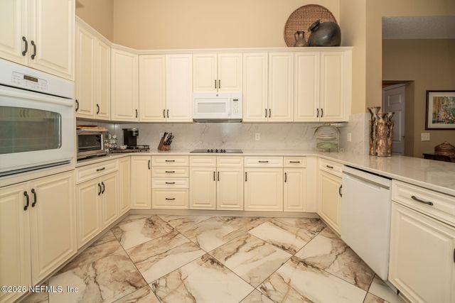 13175 WEXFORD HOLLOW Road N, Jacksonville, FL 32224