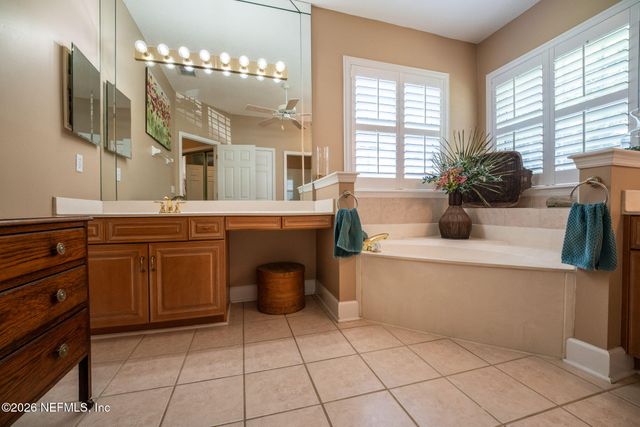 13175 WEXFORD HOLLOW Road N, Jacksonville, FL 32224
