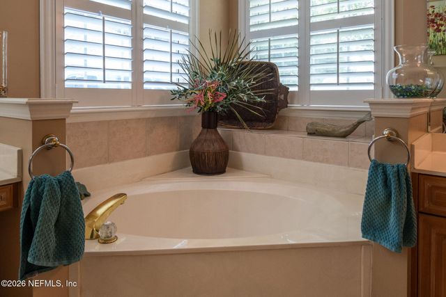13175 WEXFORD HOLLOW Road N, Jacksonville, FL 32224