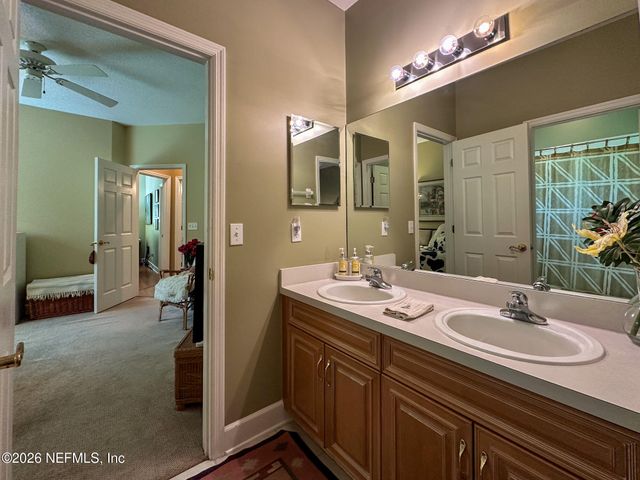 13175 WEXFORD HOLLOW Road N, Jacksonville, FL 32224