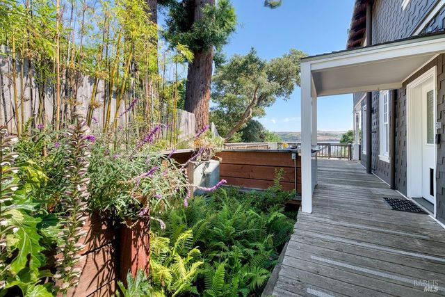 12847 Sir Francis Drake Blvd, Inverness, CA 94937