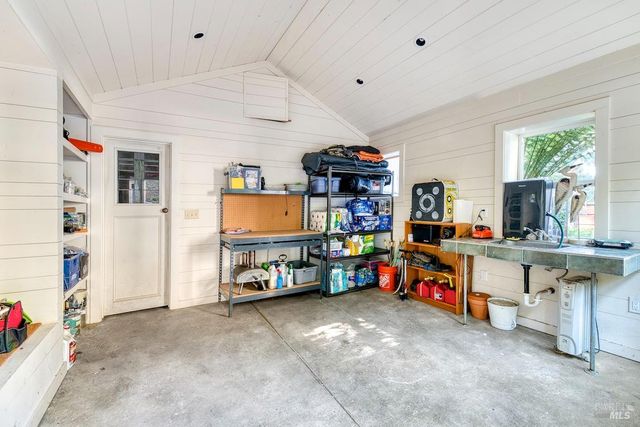 12847 Sir Francis Drake Blvd, Inverness, CA 94937