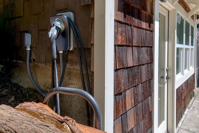 12847 Sir Francis Drake Blvd, Inverness, CA 94937