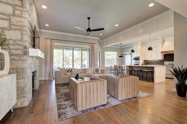 5317 Gateway Bridge Court, Edmond, OK 73034