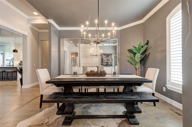5317 Gateway Bridge Court, Edmond, OK 73034