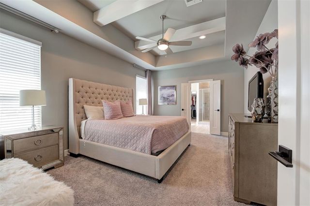 5317 Gateway Bridge Court, Edmond, OK 73034