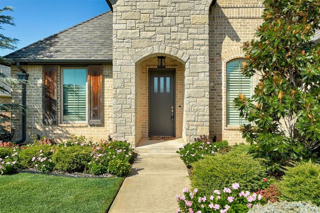5317 Gateway Bridge Court, Edmond, OK 73034