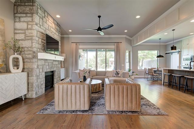 5317 Gateway Bridge Court, Edmond, OK 73034