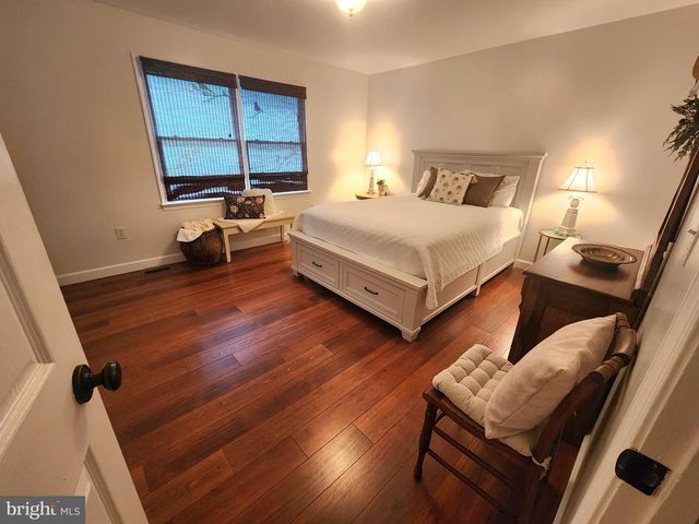 14464 LIPSCOMB HILL LN, Milford, VA 22514