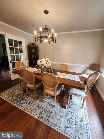 14464 LIPSCOMB HILL LN, Milford, VA 22514