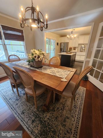 14464 LIPSCOMB HILL LN, Milford, VA 22514