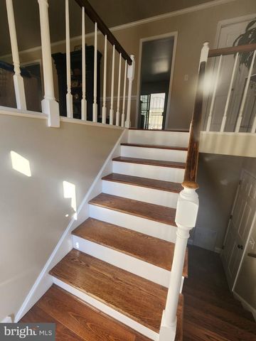 14464 LIPSCOMB HILL LN, Milford, VA 22514