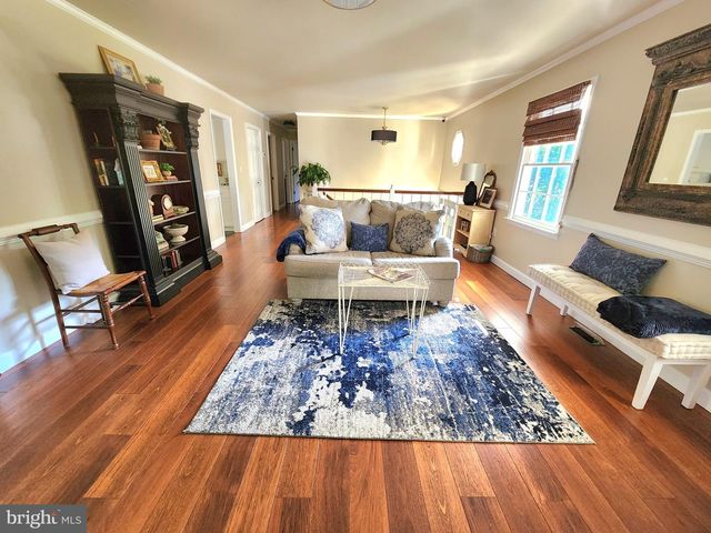 14464 LIPSCOMB HILL LN, Milford, VA 22514