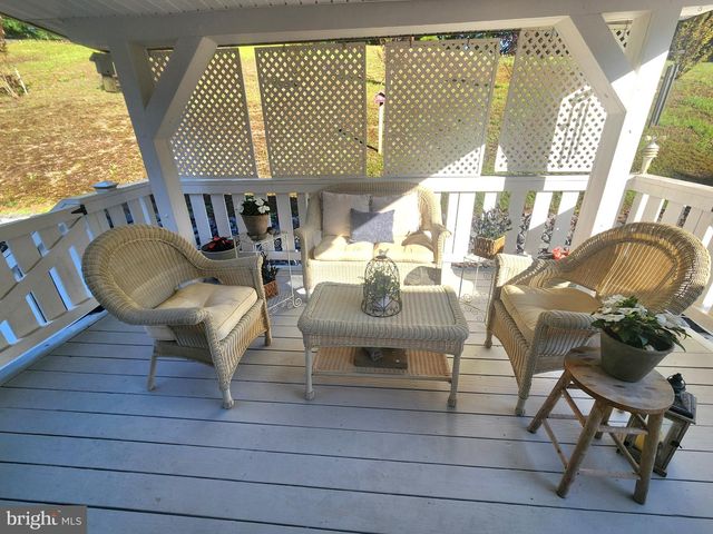 14464 LIPSCOMB HILL LN, Milford, VA 22514